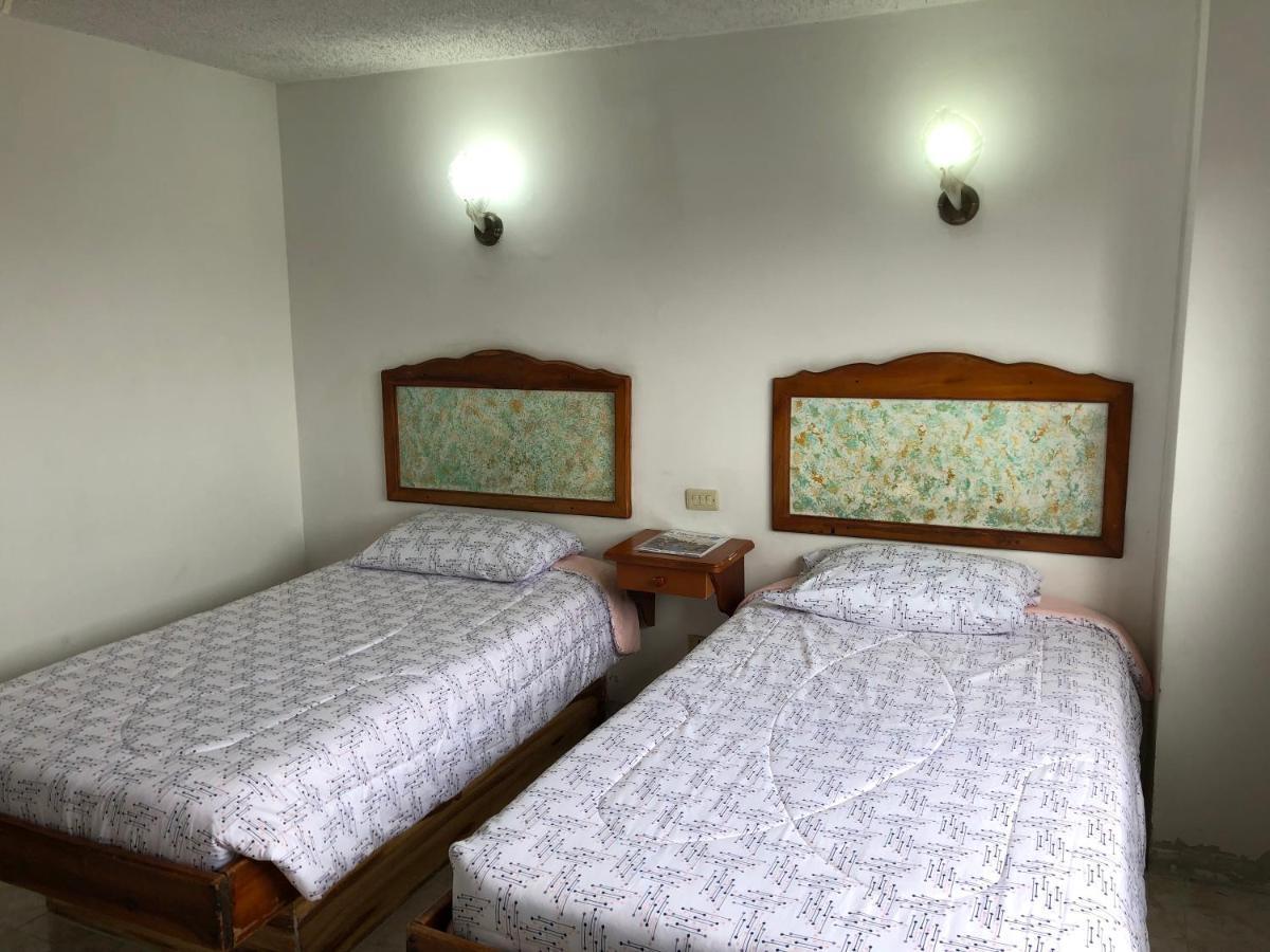 Hotel Armont Calarcá Kültér fotó