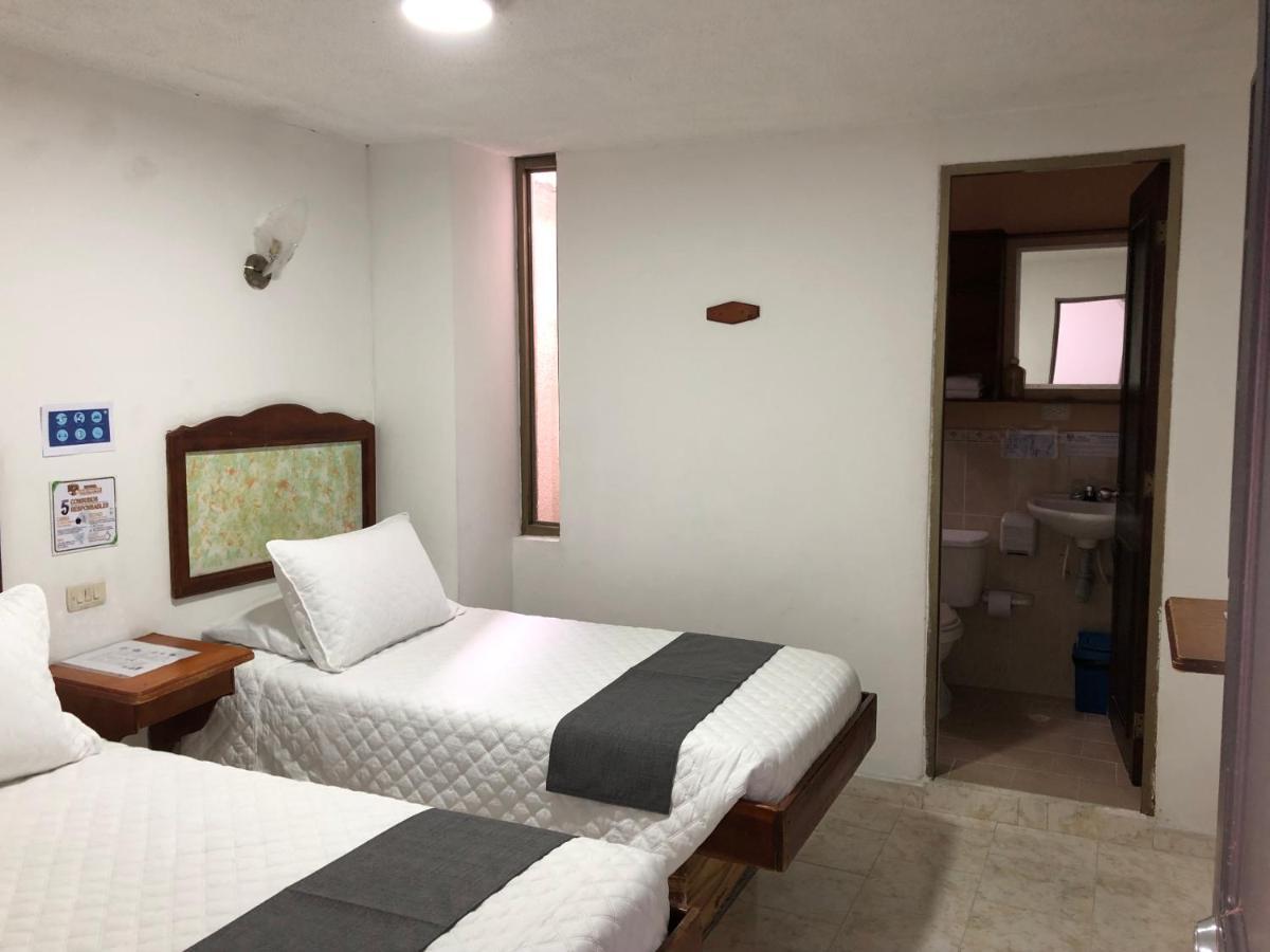 Hotel Armont Calarcá Kültér fotó