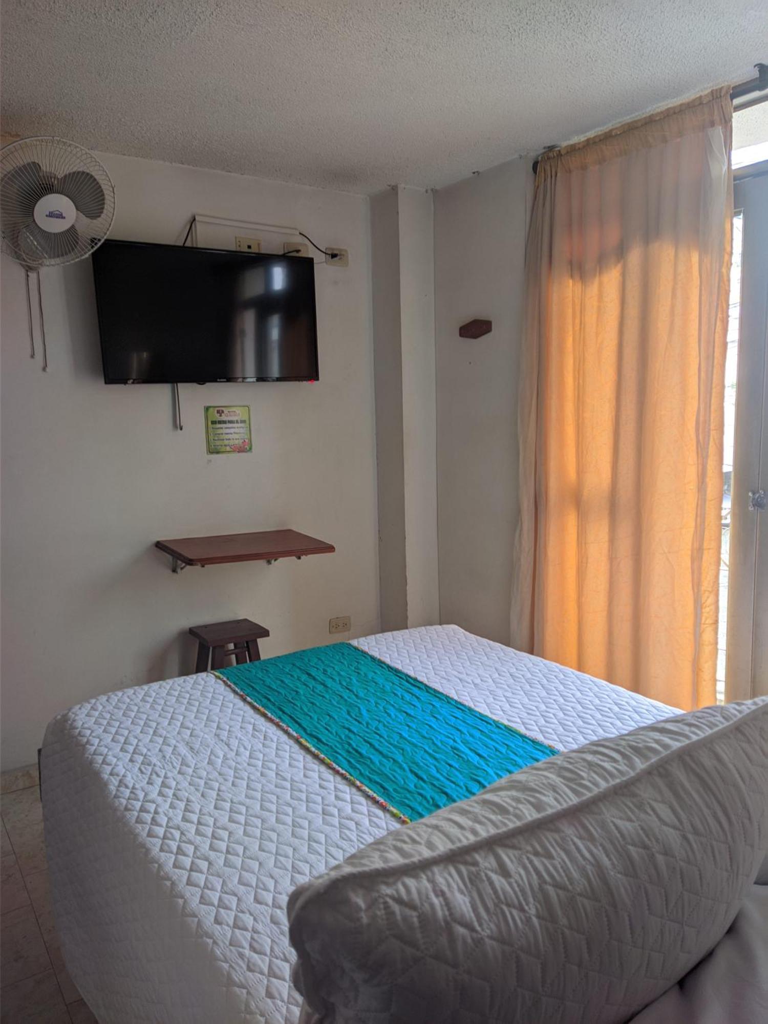 Hotel Armont Calarcá Kültér fotó